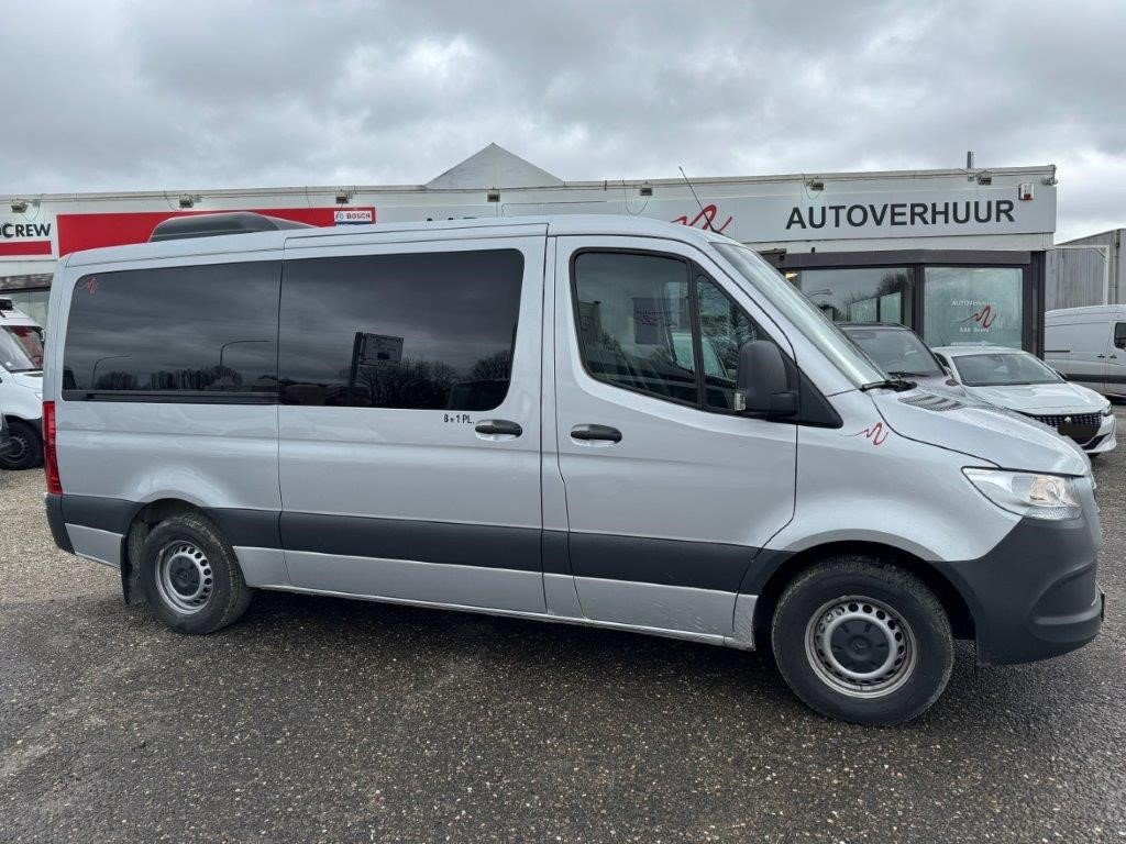 Busje huren in Rotterdam zonder zorgen – Ervaar het gemak van Autoverhuur Benelux